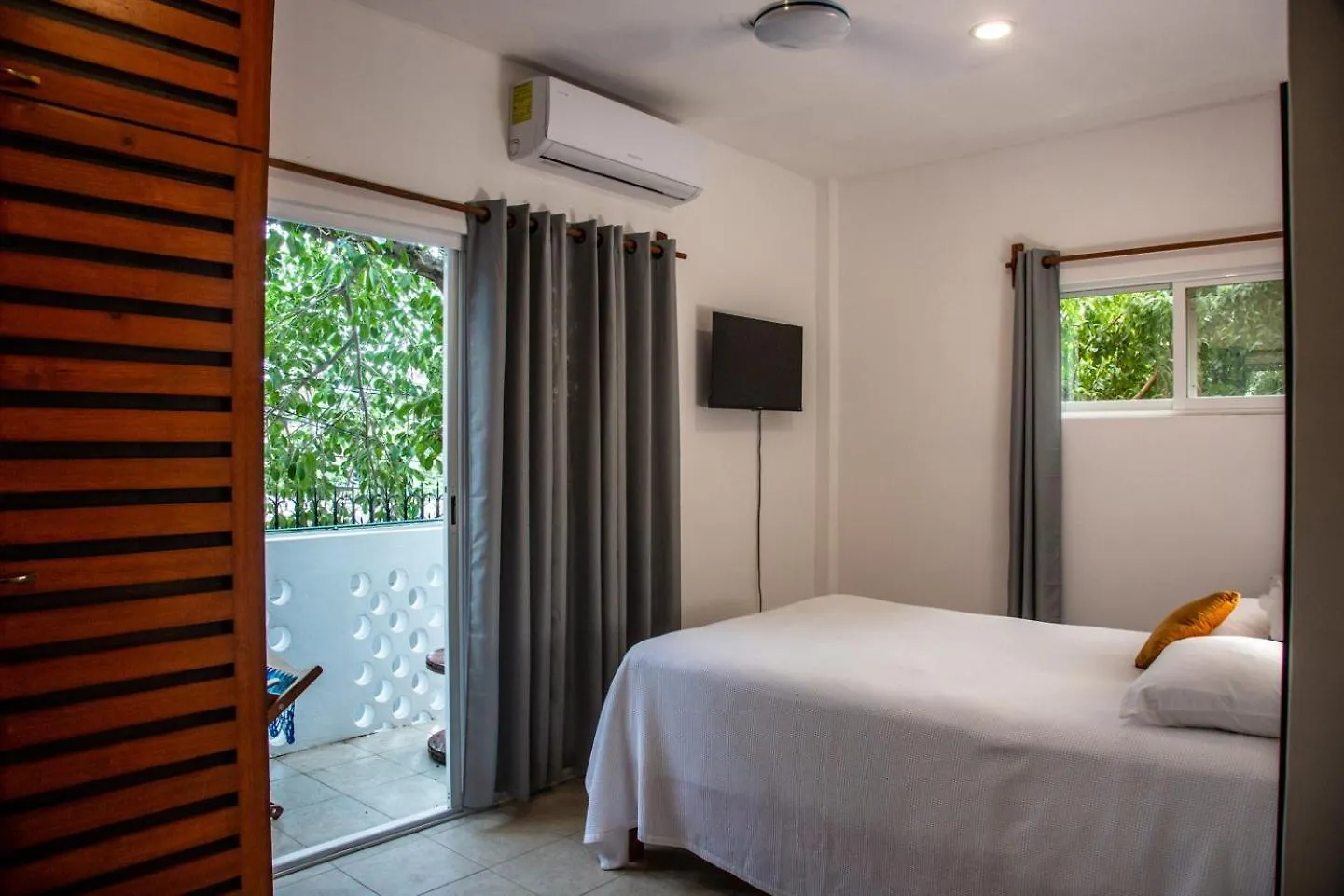 Yaxche Condo Playa del Carmen